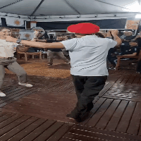 Argentinos trazem dança e costumes para o povo curtir na exposição